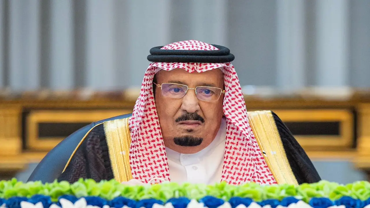 خادم الحرمين الشريفين يترأس مجلس الوزراء ويبحث مستجدات وملفات داخلية ودولية